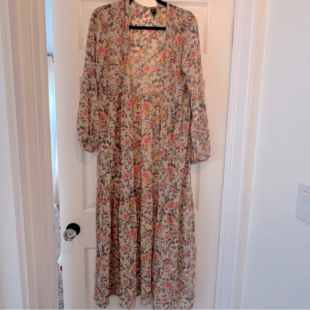 Wild Fable floral long kimono size small